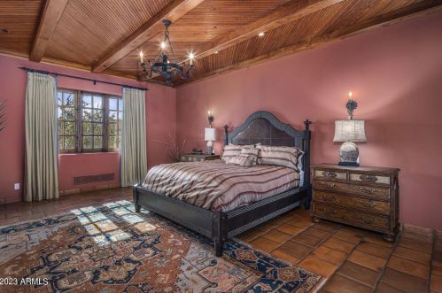 41 Biltmore Est, Phoenix AZ 85016-2819 exterior