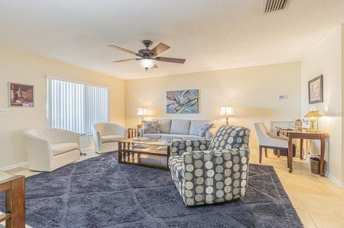 3832 90th Ter, Pinellas Park FL  33782-5942 exterior