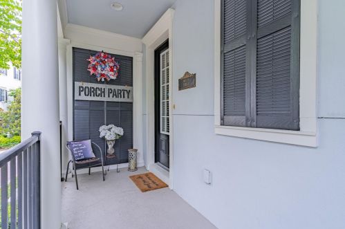 2031 Meeting Pl, Orlando, FL 32814-6327