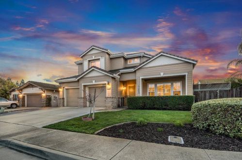17669 Lancia Dr, Morgan Hill, CA 95037-3130