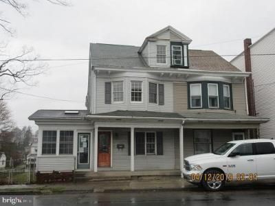 1954 Market St, Primrose, PA 17901-2004