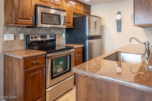 1737 Montana Vis, Lake Havasu City AZ  86403-9301 exterior