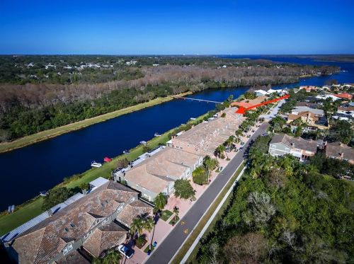 1802 Lago Vista Blvd, Palm Harbor, FL 34685-3331