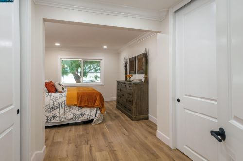 54 Reed St, San Jose CA  95110-2846 exterior