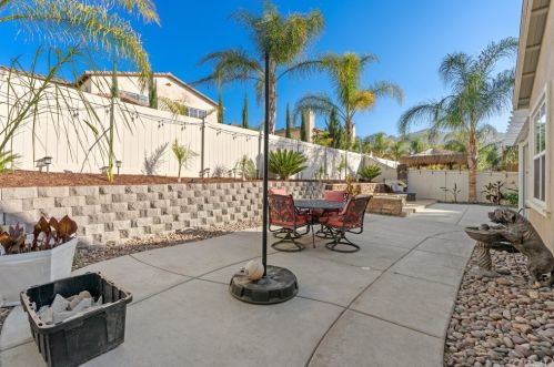 46346 Teton Trl, Temecula CA  92592-4139 exterior