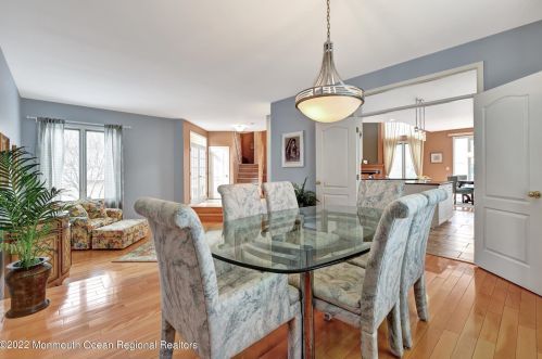 167 Ln Quinta Ct, Holmdel Village NJ  07733-2536 exterior