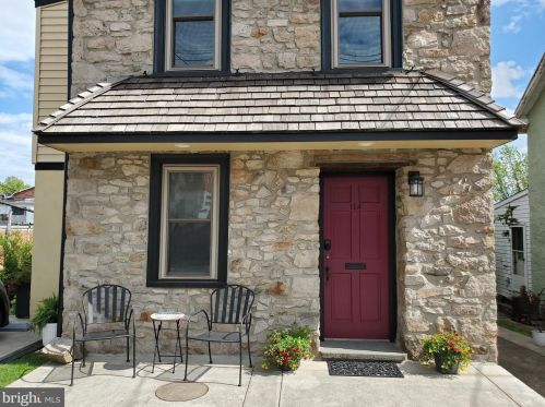 114 Race St, Prospectville, PA 19002-4421