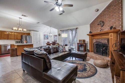 818 Red Tip Dr, Allen TX  75002-5023 exterior