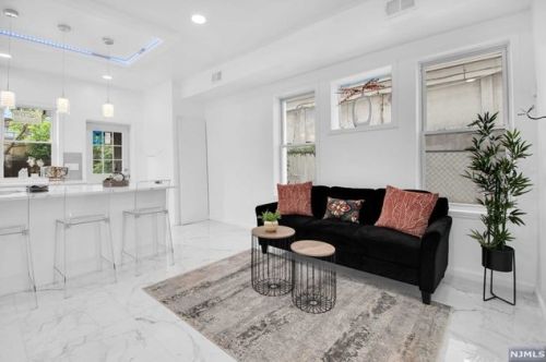 1084 Grove St, Irvington NJ  07111-4123 exterior