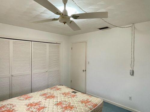 602 Beach Ave, Fort Pierce FL  34952-1327 exterior