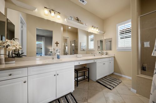 39254 Calle Negrete, Indio CA  92203-4397 exterior