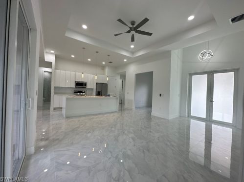 874 Spaulding St, Lehigh Acres, FL 33974-7122
