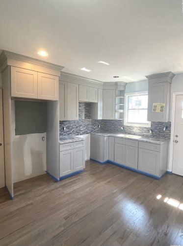 496 Catskill Ave, North Lindenhurst NY  11757-2744 exterior