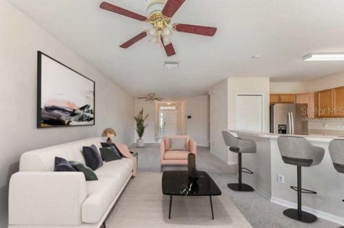 9607 Carlsdale Dr, Riverview, FL 33578-3804