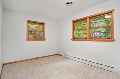 744 Williams Dr, Crown Point IN  46307-4822 exterior