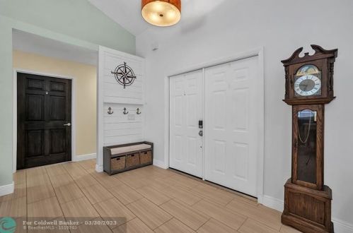 16340 11th St, Hollywood FL 33027-5115 exterior