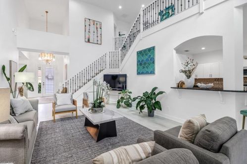16200 Parque Ln, Naples FL  34110-2826 exterior