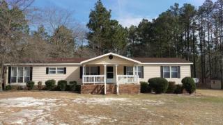 1210 Hunters Run, Raeford, NC 28376-9560