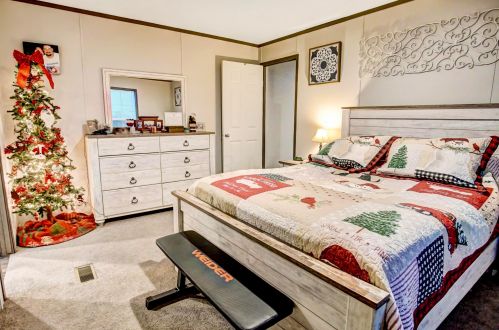 4795 Snowdrift Ln, Zanesville OH  43701-7098 exterior