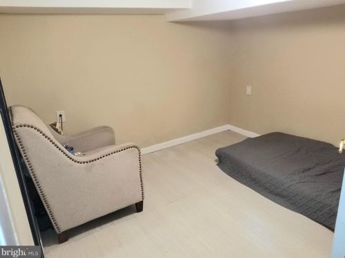 727 Cherry St, Norristown PA 19401-3926 exterior