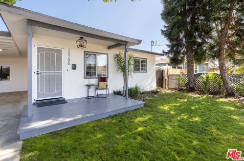 15206 Condon Ave, Lawndale CA  90260-1931 exterior