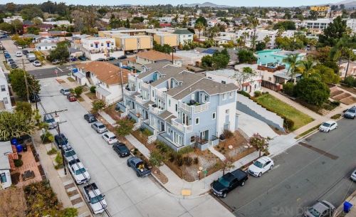 911 27 St, San Diego CA 92102-1013 exterior