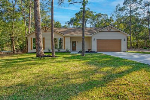 11298 Oak Forest Dr, Plantersville, TX 77363-7730