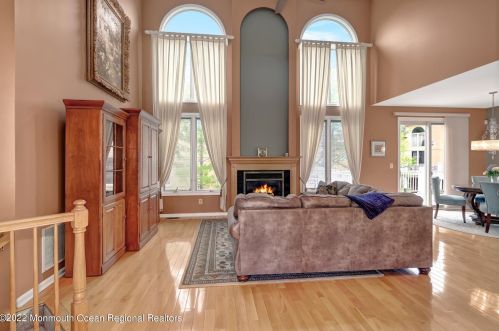 167 Ln Quinta Ct, Holmdel Village NJ  07733-2536 exterior