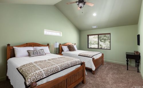 756 Brentwood Dr, Lake Arrowhead, CA