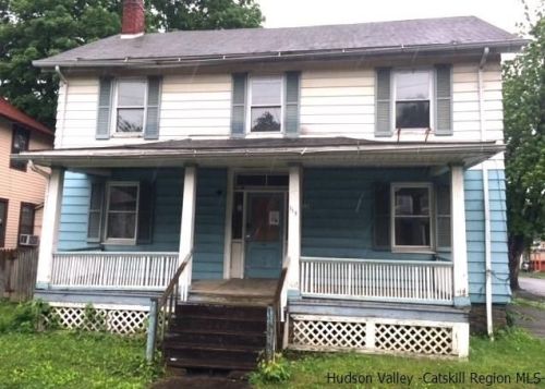 110 Franklin St, Kingston NY  12401-4944 exterior