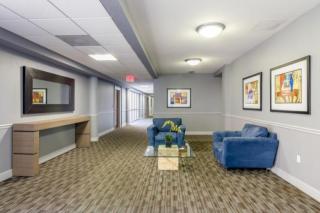 150 3rd Ave, Miami FL  33131-2218 exterior