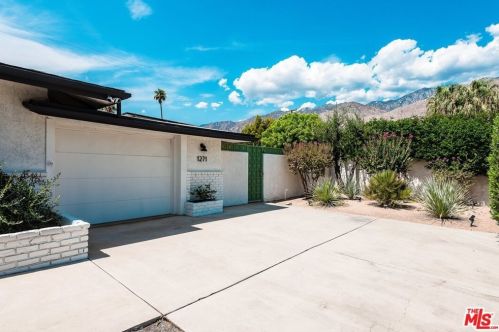1271 San Lucas Rd, Palm Springs CA  92264-8187 exterior