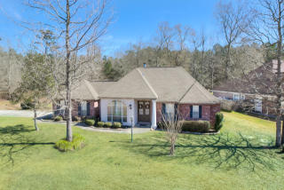 2325 Crossing Ct, Mandeville, LA 70448-8472