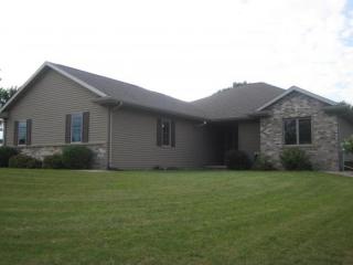 4628 Capitol Dr, Appleton, WI 54913-7940