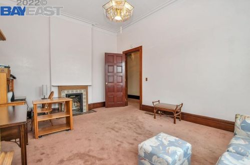 1231 Adeline St, Oakland CA 94607-2810 exterior