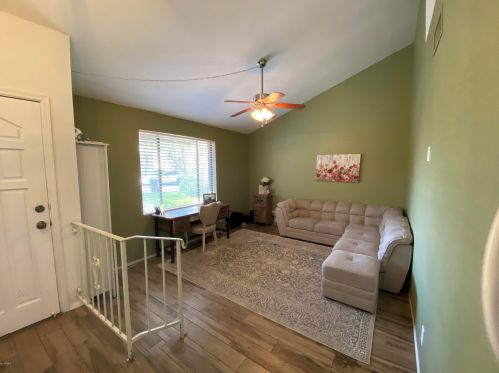 230 Tremaine Ave, Gilbert, AZ 85234-4585