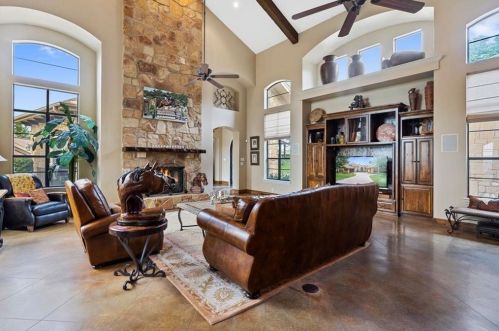 8205 Asmara Ct, Austin TX  78750-7806 exterior