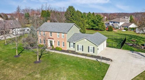 3427 Copthorne Dr, Galena, OH 43021-9561