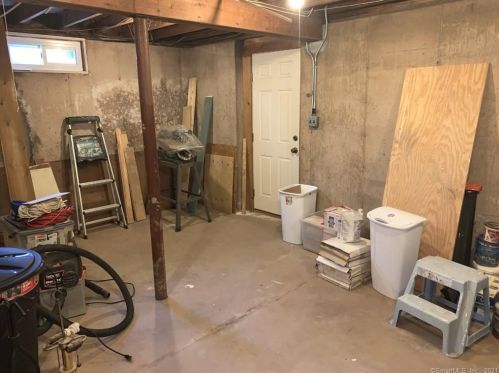 231 George St, Middletown CT 06457-6708 exterior