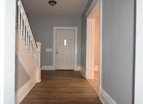 255 Maplewood Ave, Ambridge, PA 15003-2517