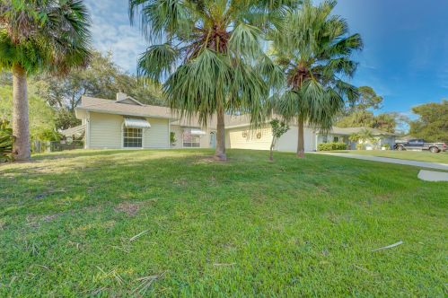 467 Coply Ter, Sebastian FL  32958-6507 exterior