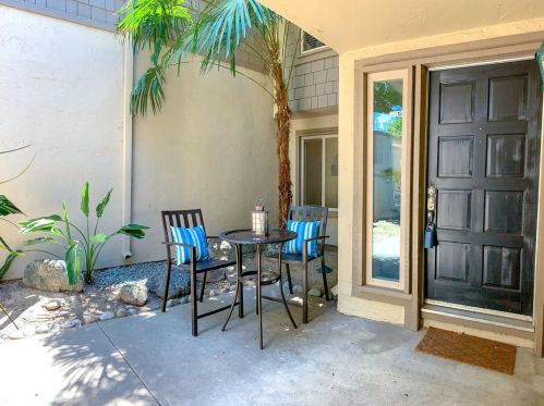 1565 Whiterock Cir, San Jose, CA 95125-4560