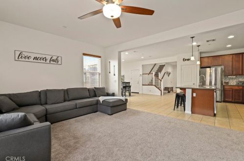 36238 Trail Creek Cir, Wildomar CA  92595-7554 exterior