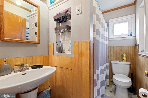 114 Rose Ln, New Castle DE  19720-2143 exterior