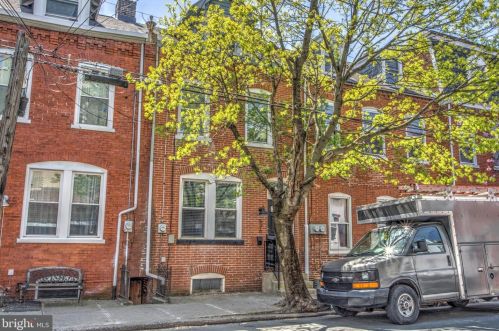 526 King St, Lancaster PA  17602-3195 exterior