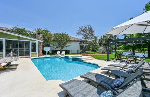 439 Admiral Ct, Destin, FL 32541-5303