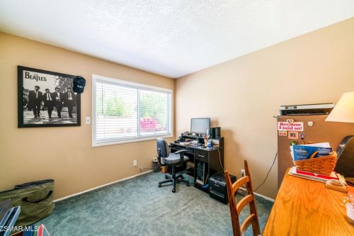 1405 Sorrel St, Simi Valley CA  93065-3338 exterior