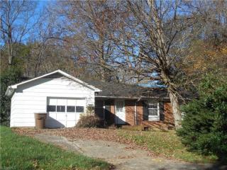 3320 Woodlea Dr, Greensboro, NC 27406-5840