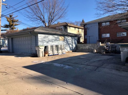 4131 91st St, Milwaukee WI 53228-2221 exterior