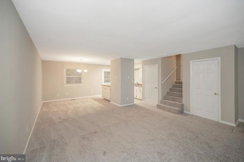 5512 Carousel St, Fredericksburg VA  22407-1205 exterior